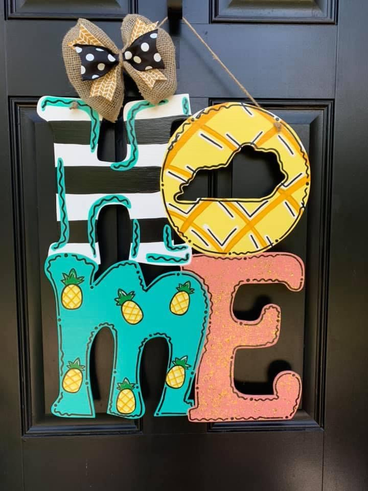 Home Pineapple KY Door Hanger - Preorder